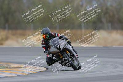 media/Jan-15-2023-SoCal Trackdays (Sun) [[c1237a034a]]/Turn 3 (1115am)/